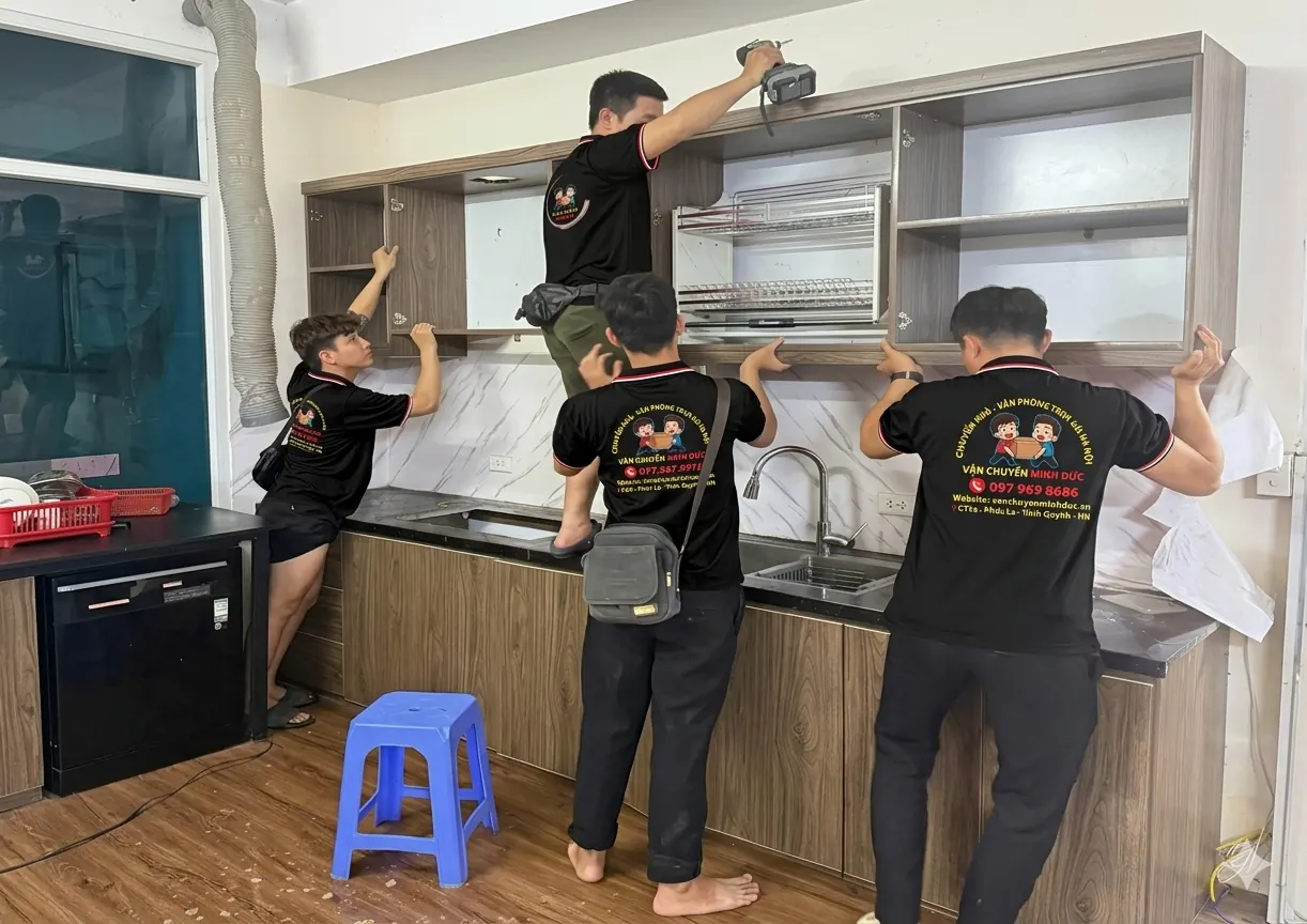 Tháo lắp tủ bếp khi chuyển căn hộ chung cư